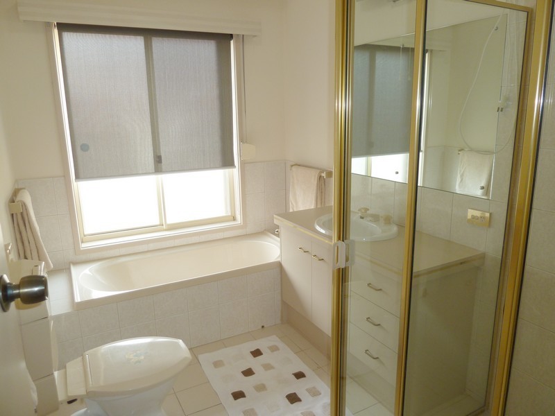 17 St Ives Walk, Paradise SA 5075