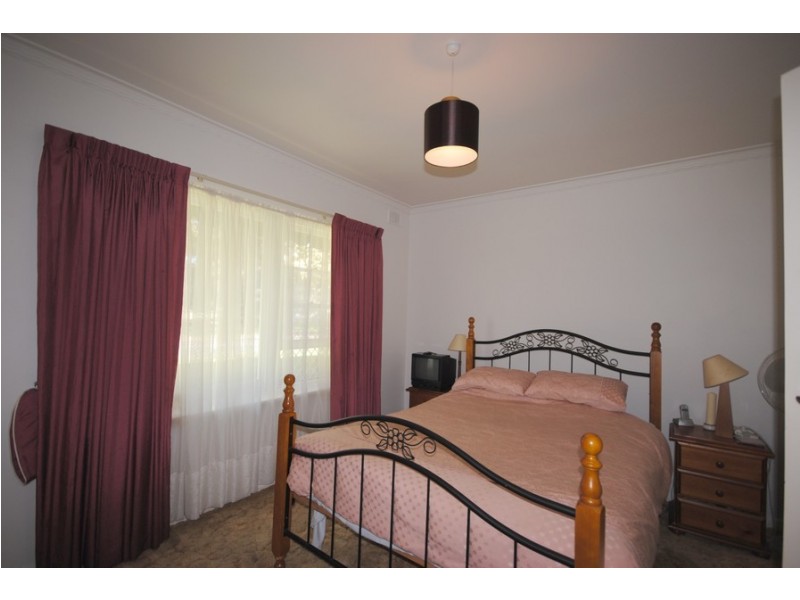 40 Botanic Grove, Campbelltown SA 5074