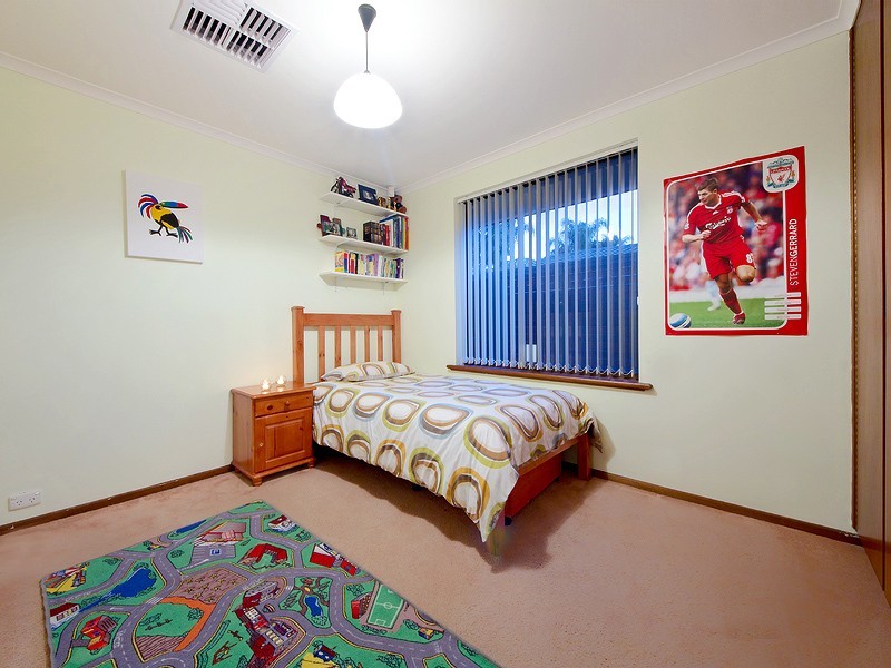 28 Kingfisher Drive, Modbury Heights SA 5092