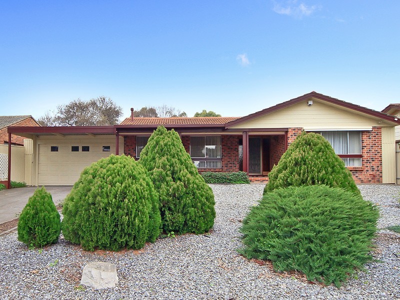 33 Hawker Crescent, Elizabeth East SA 5112