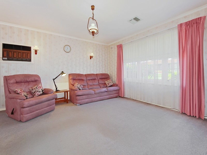 2 Pierre Road, Modbury SA 5092