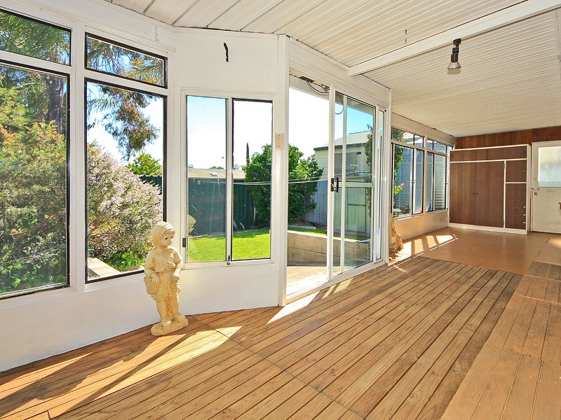 2 Pierre Road, Modbury SA 5092