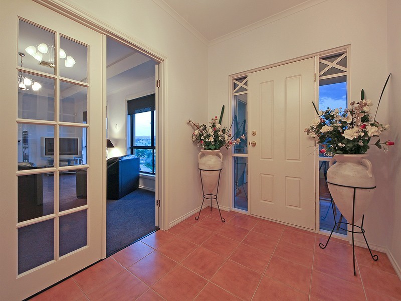 11 Chapel Hill Road, Greenwith SA 5125