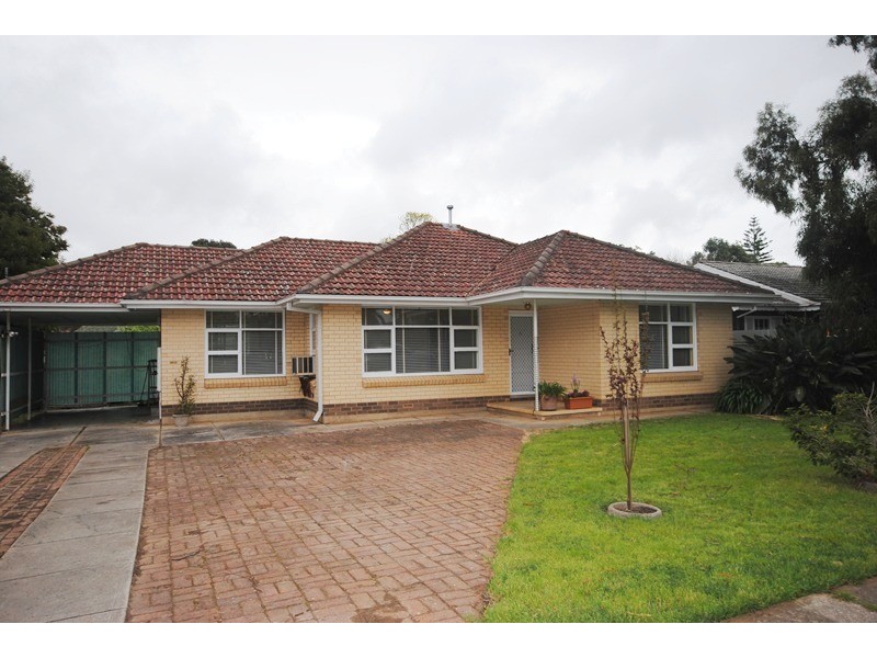 30 Kelly Road, Valley View SA 5093