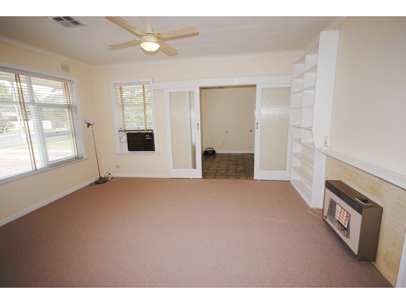 30 Kelly Road, Valley View SA 5093