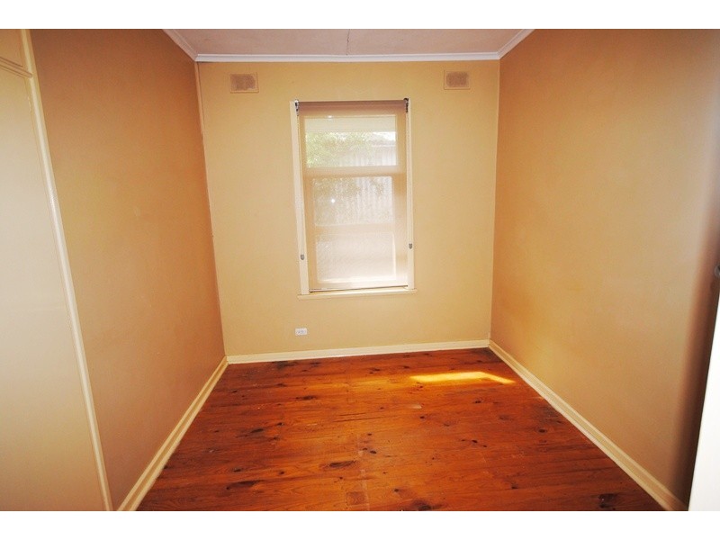 30 Kelly Road, Valley View SA 5093