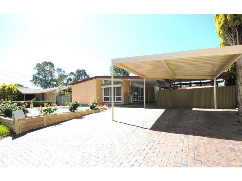 32 Greenway Drive, Surrey Downs SA 5126