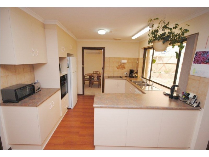 16 Uthwatt Court, St Agnes SA 5097