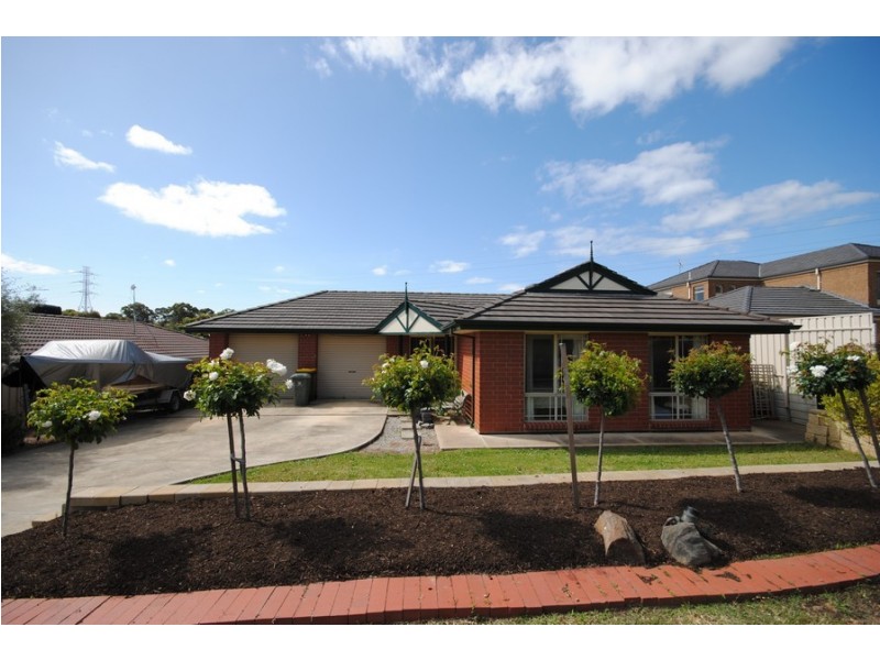 6 Amelio Walk, Flagstaff Hill SA 5159