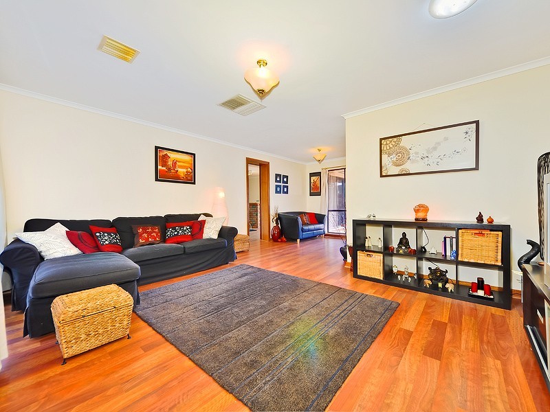 11 Galloway Avenue, Salisbury East SA 5109