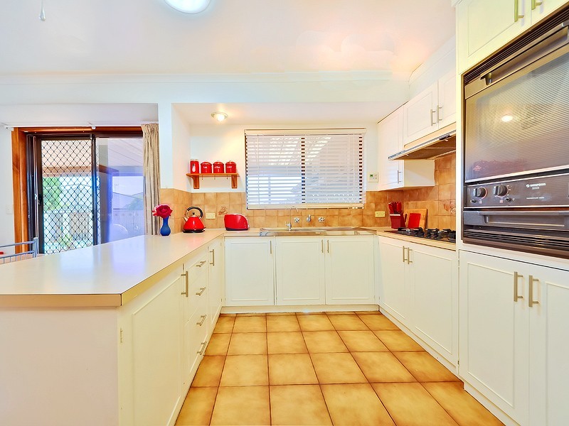 11 Galloway Avenue, Salisbury East SA 5109