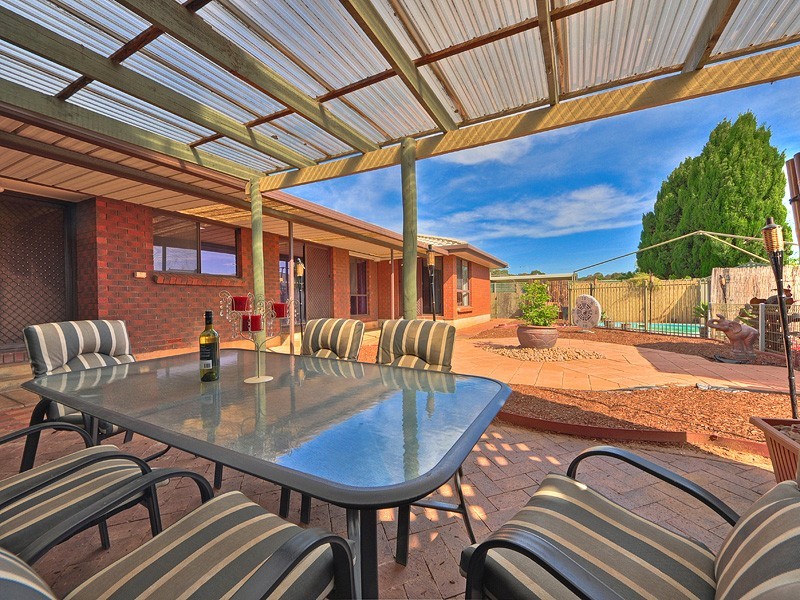 11 Galloway Avenue, Salisbury East SA 5109