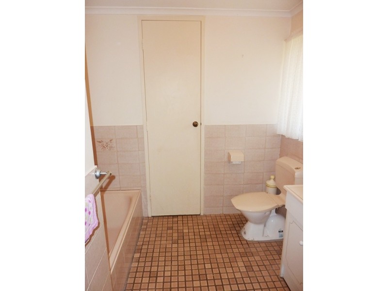 1 Kurrajong Street, Surrey Downs SA 5126