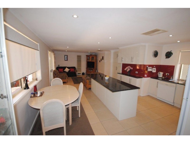 7 Littler Drive, Fairview Park SA 5126