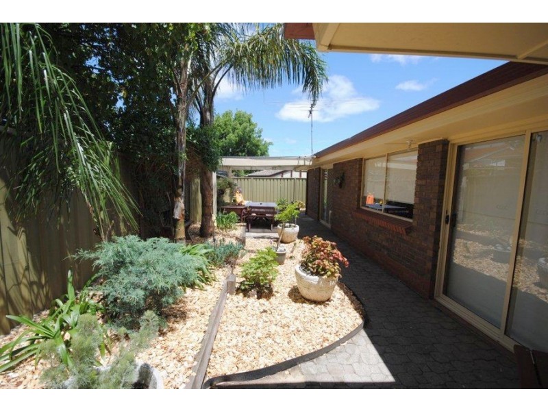 7 Littler Drive, Fairview Park SA 5126