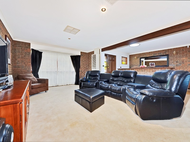 65 Coomurra Drive, Salisbury Heights SA 5109