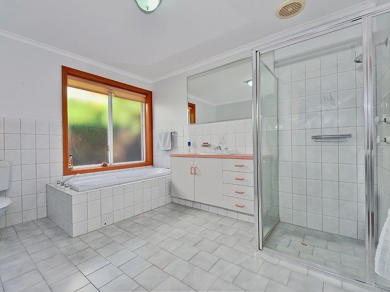 20 Greenridge Court, Wynn Vale SA 5127