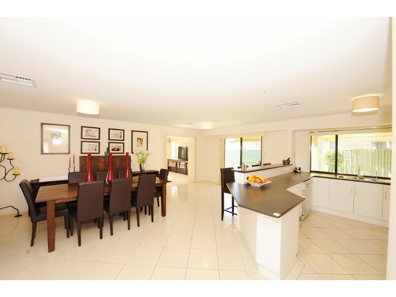 9 The Circuit, Walkley Heights SA 5098