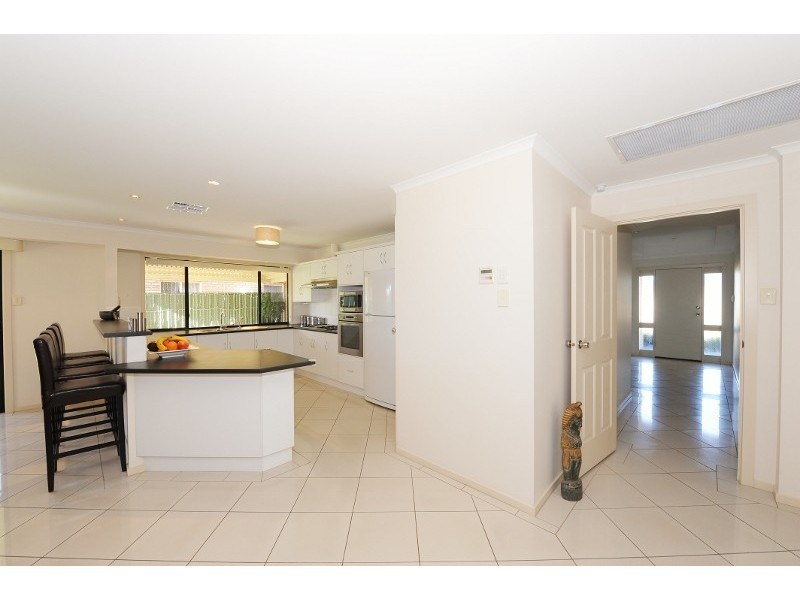 9 The Circuit, Walkley Heights SA 5098