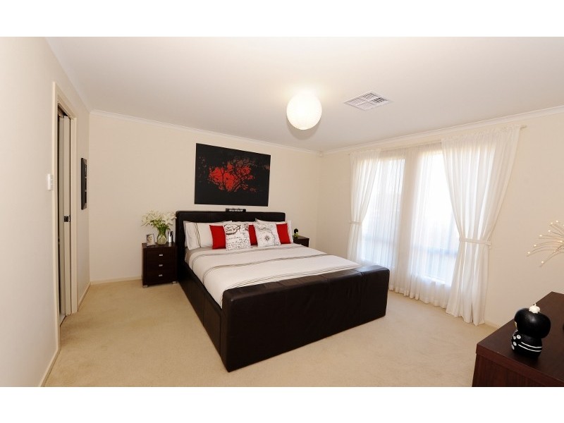 9 The Circuit, Walkley Heights SA 5098