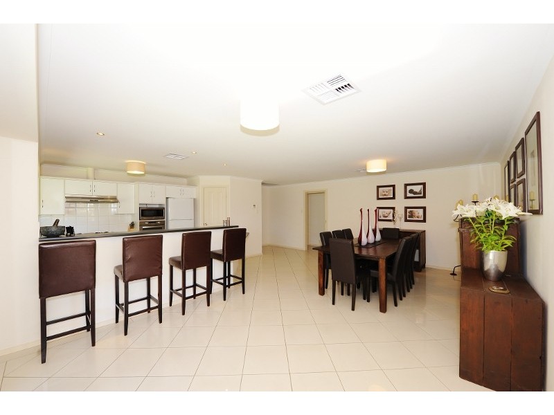 9 The Circuit, Walkley Heights SA 5098