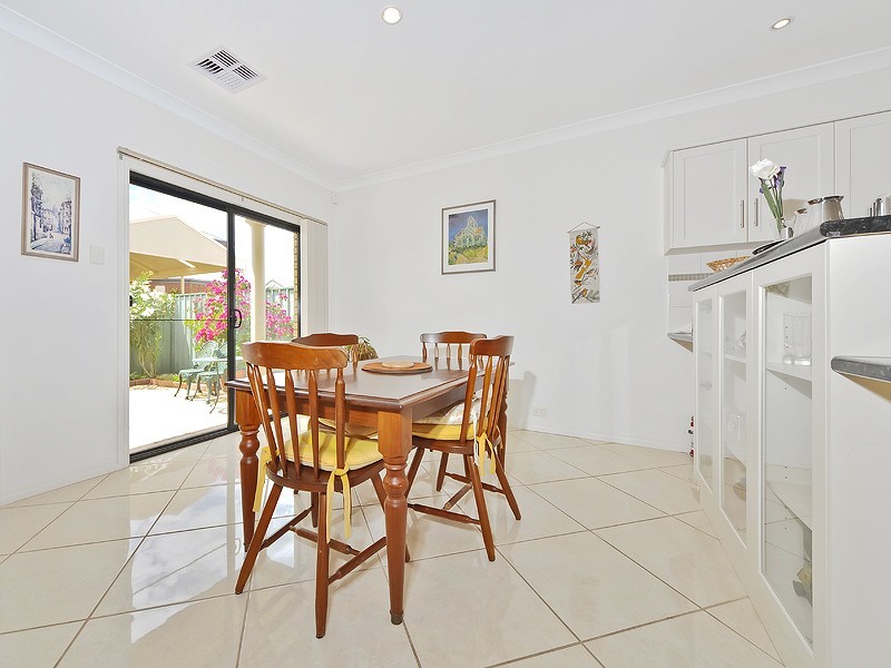 5 Maquarie Street, Mawson Lakes SA 5095