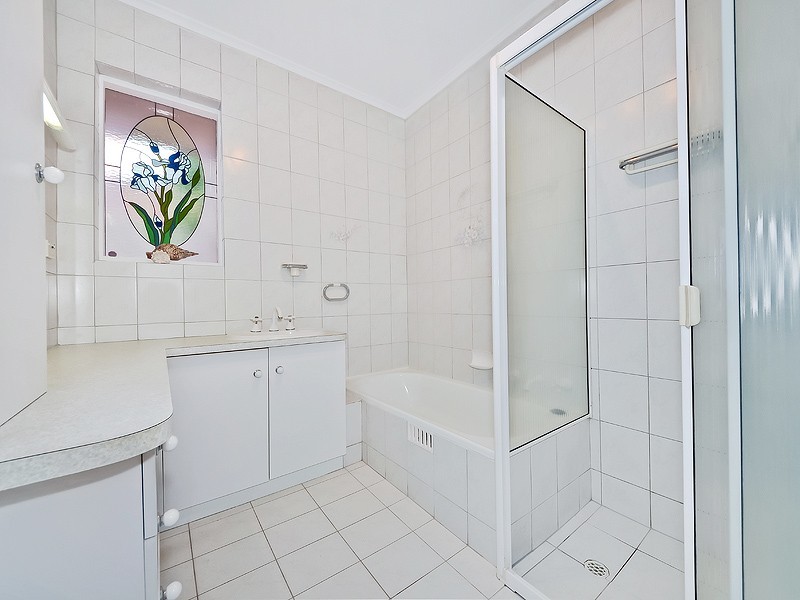 28 Littler Drive, Fairview Park SA 5126