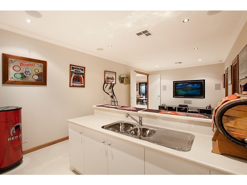 6 Milton Street, Tea Tree Gully SA 5091