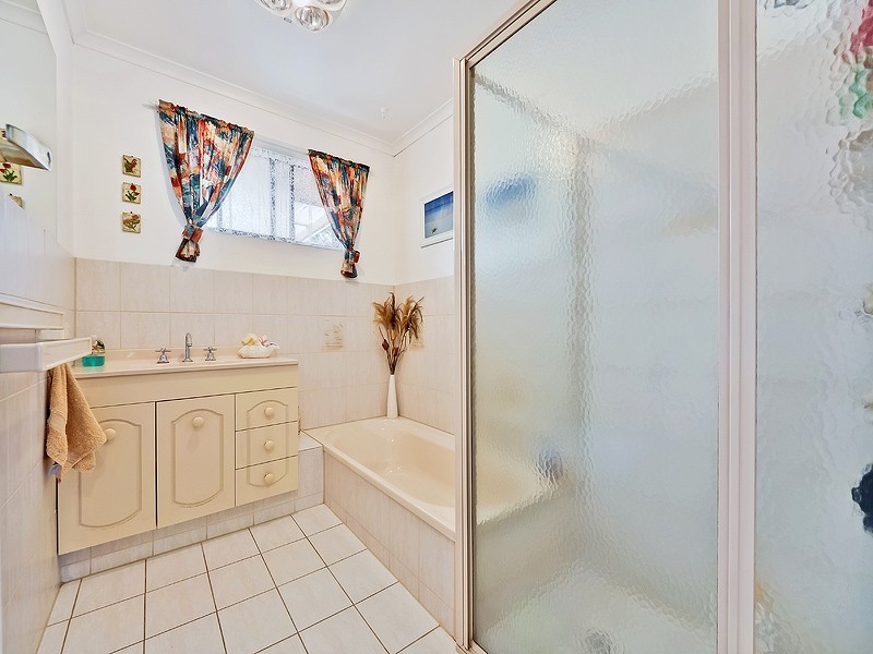 7 Roberts Crescent, Hope Valley SA 5090