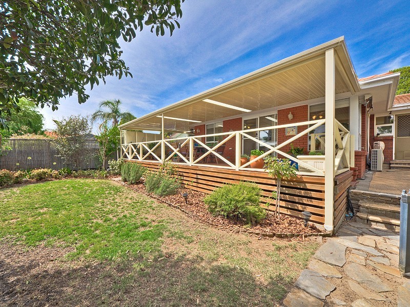 7 Roberts Crescent, Hope Valley SA 5090