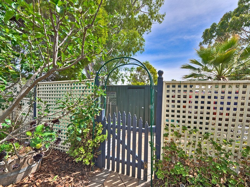 7 Roberts Crescent, Hope Valley SA 5090