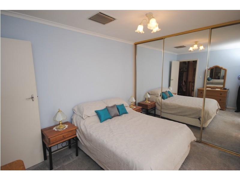 12 Springwood Avenue, Redwood Park SA 5097