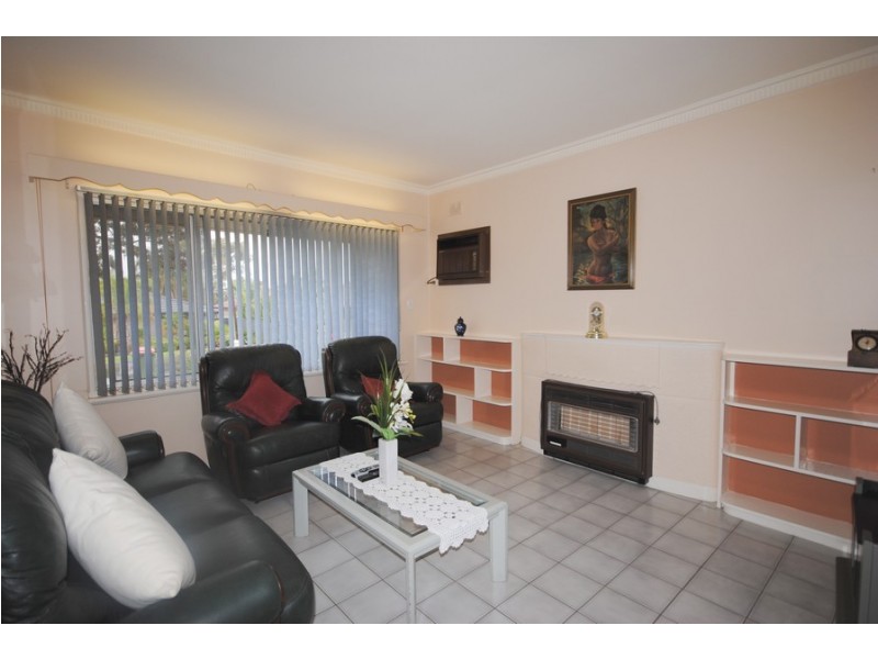 15 Leane Avenue, Ridgehaven SA 5097