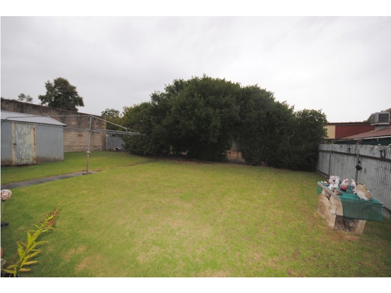 15 Leane Avenue, Ridgehaven SA 5097