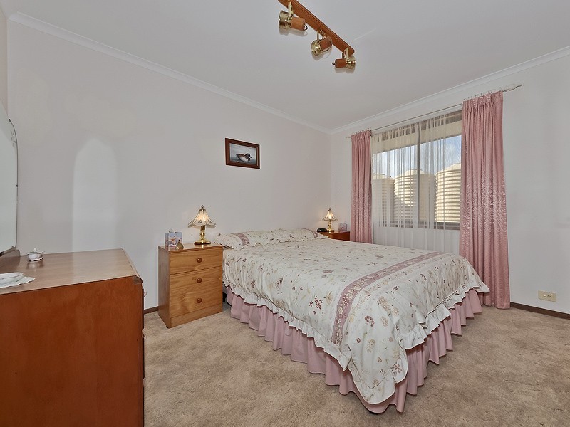 6 Sherry Court, Wynn Vale SA 5127