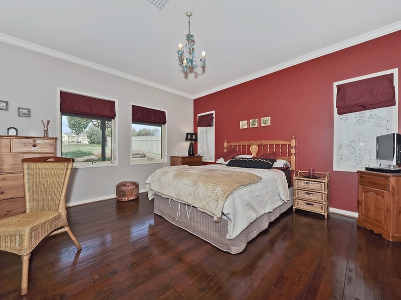 5 The Outlook, Salisbury Heights SA 5109