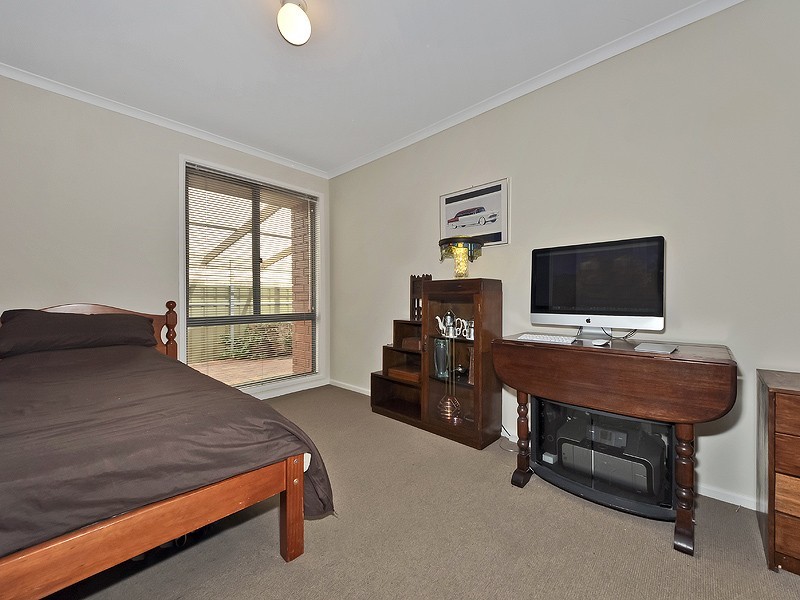 16 Donovan Street, Greenwith SA 5125