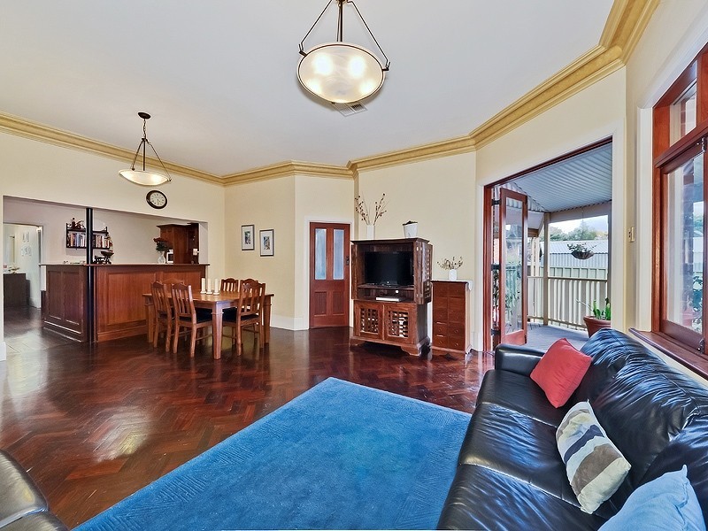 8 Tallala Terrace, Myrtle Bank SA 5064