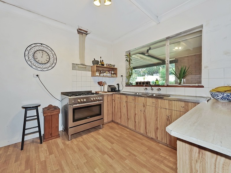 100 Haines Road, Banksia Park SA 5091