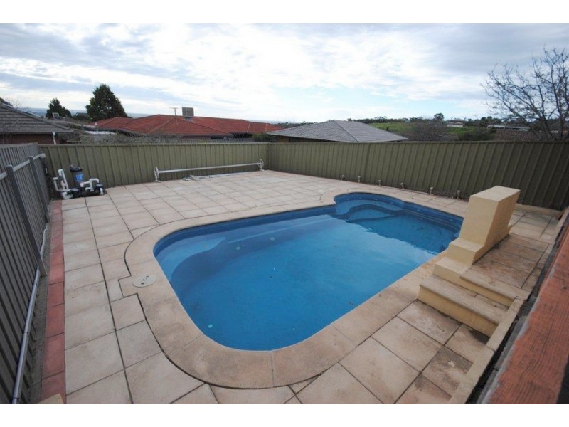 18 Clover Court, Wynn Vale SA 5127