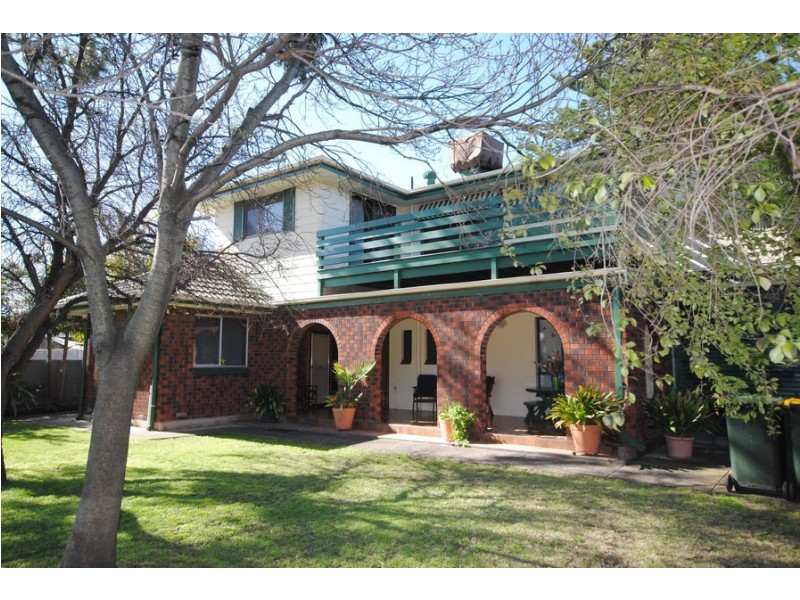 2 Byron Avenue, Plympton Park SA 5038