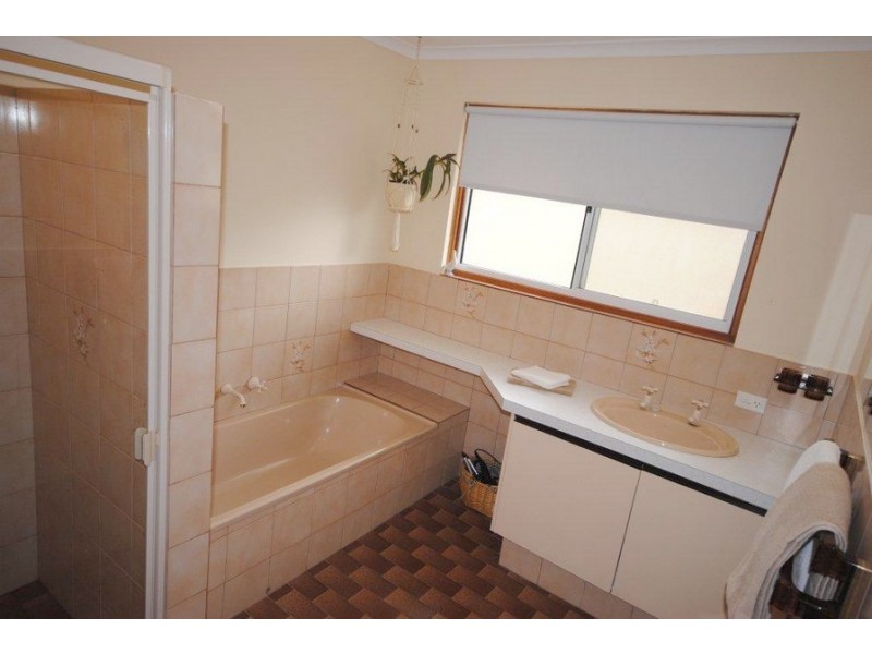 14 Numurkah Court, Salisbury Heights SA 5109