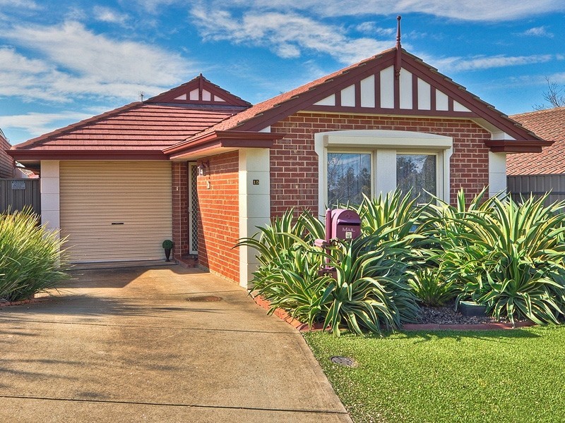 15 Amisfield Crescent, Greenwith SA 5125