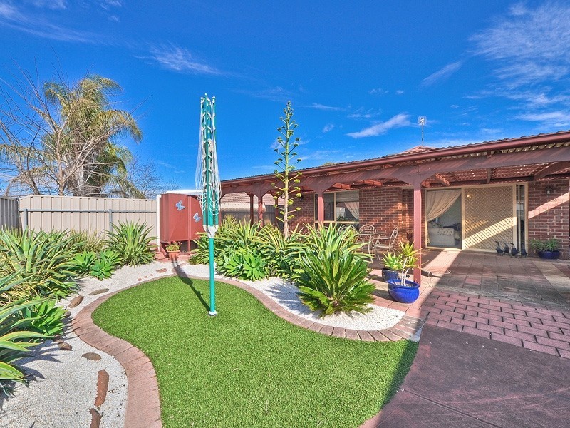 15 Amisfield Crescent, Greenwith SA 5125