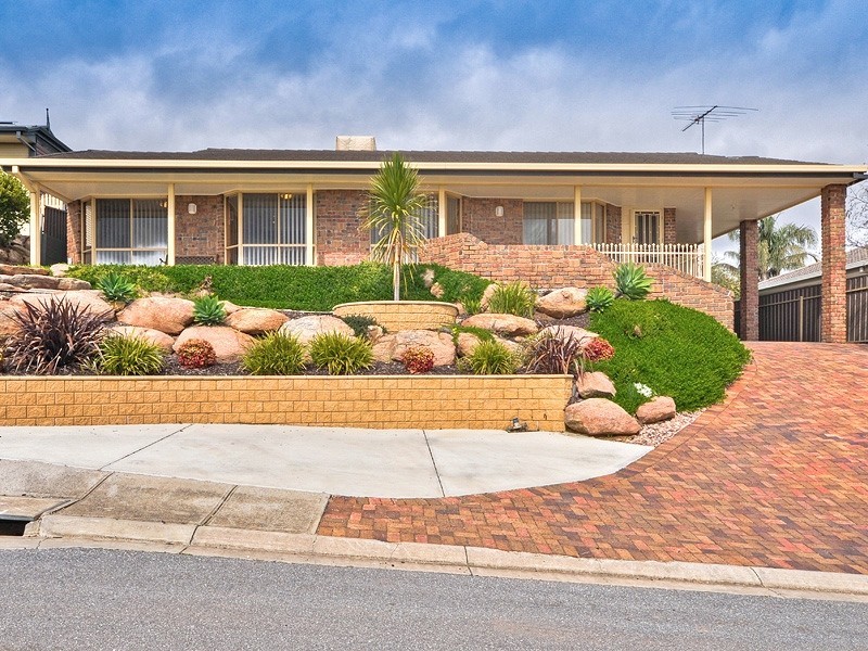 24 Greenridge Court, Wynn Vale SA 5127