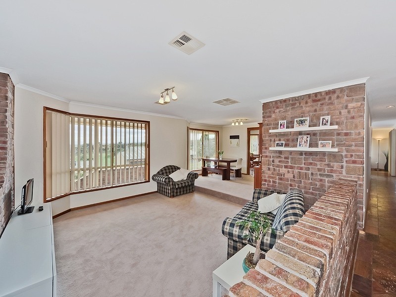 24 Greenridge Court, Wynn Vale SA 5127