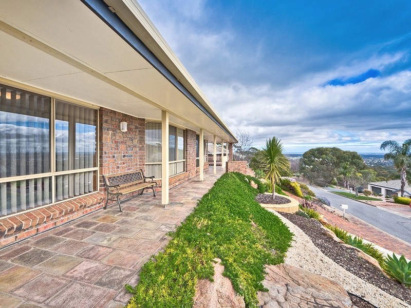 24 Greenridge Court, Wynn Vale SA 5127