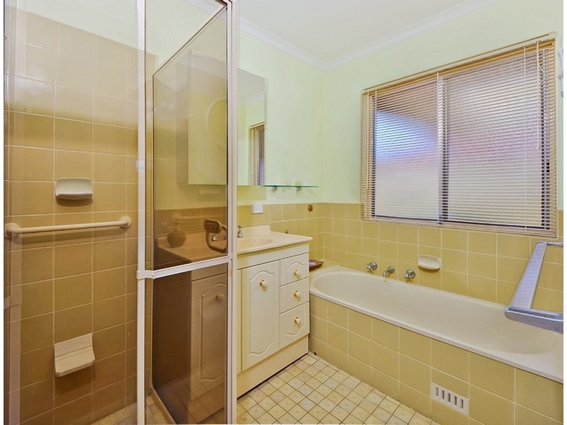 21 Dundee Road, Modbury SA 5092