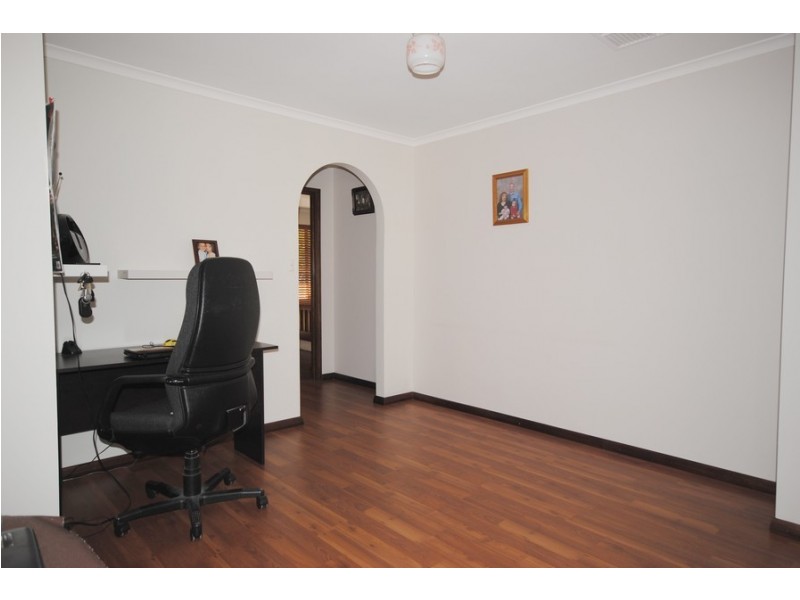 12 Lennox Drive, Paralowie SA 5108