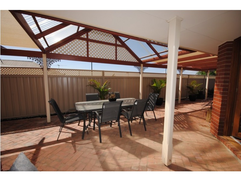 21 Sedgwick Court, Golden Grove SA 5125